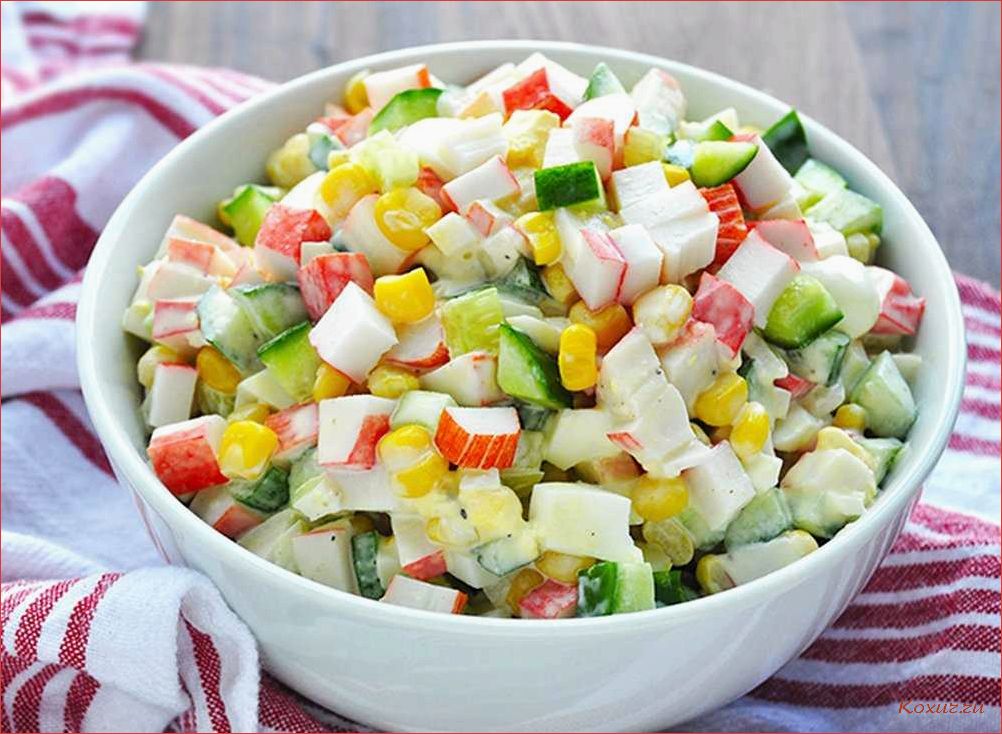 Как приготовить вкусный и сытный салат с крабовыми палочками и яйцом 