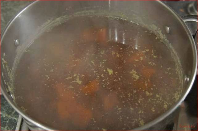 Традиционные рецепты щей с насыщенным вкусом и ароматом ветчины